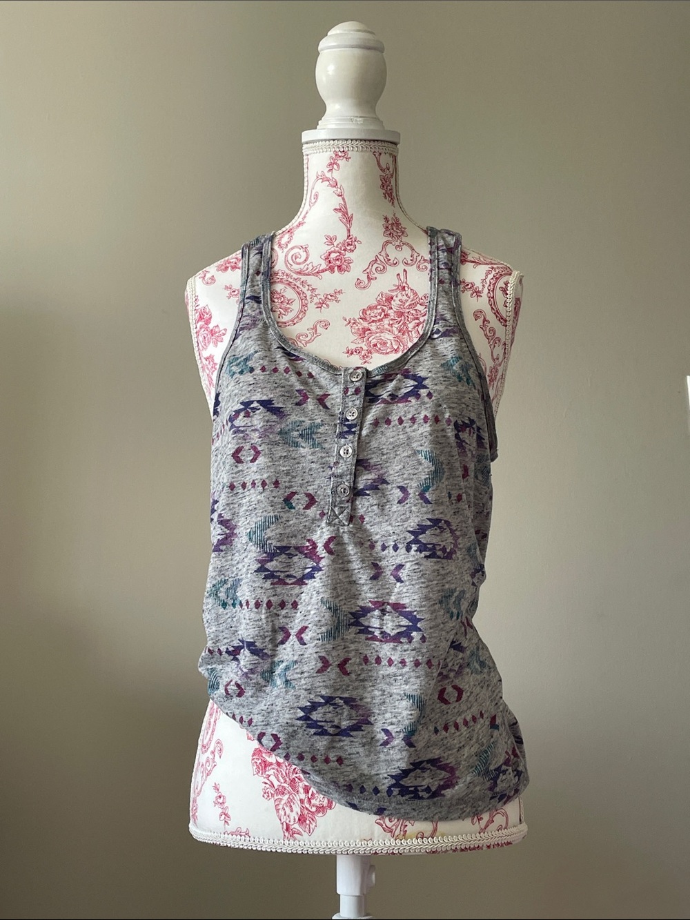 Vintage Garage Grey Aztec-Print Scoop Neck Tank Top